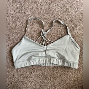 Alo yoga sports bra
